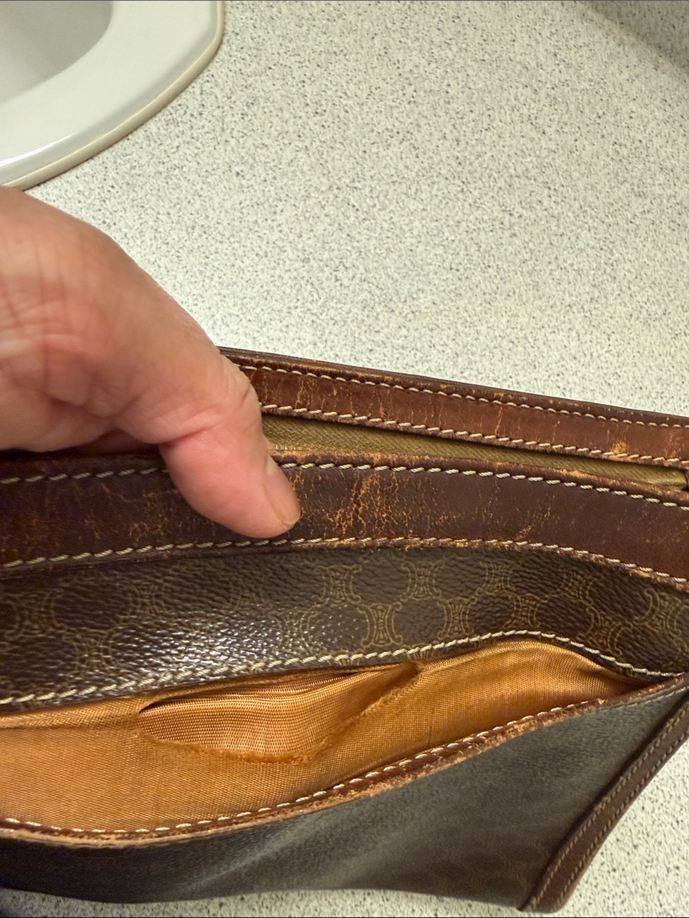 Celine macadam portfolio clutch - Picture 3 of 10